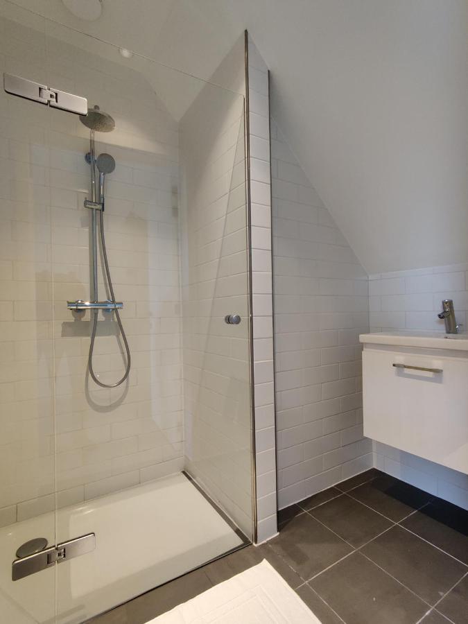 Beautiful 3-Bedroom - 3-Bathroom Appartment Pendula Брюж Екстериор снимка