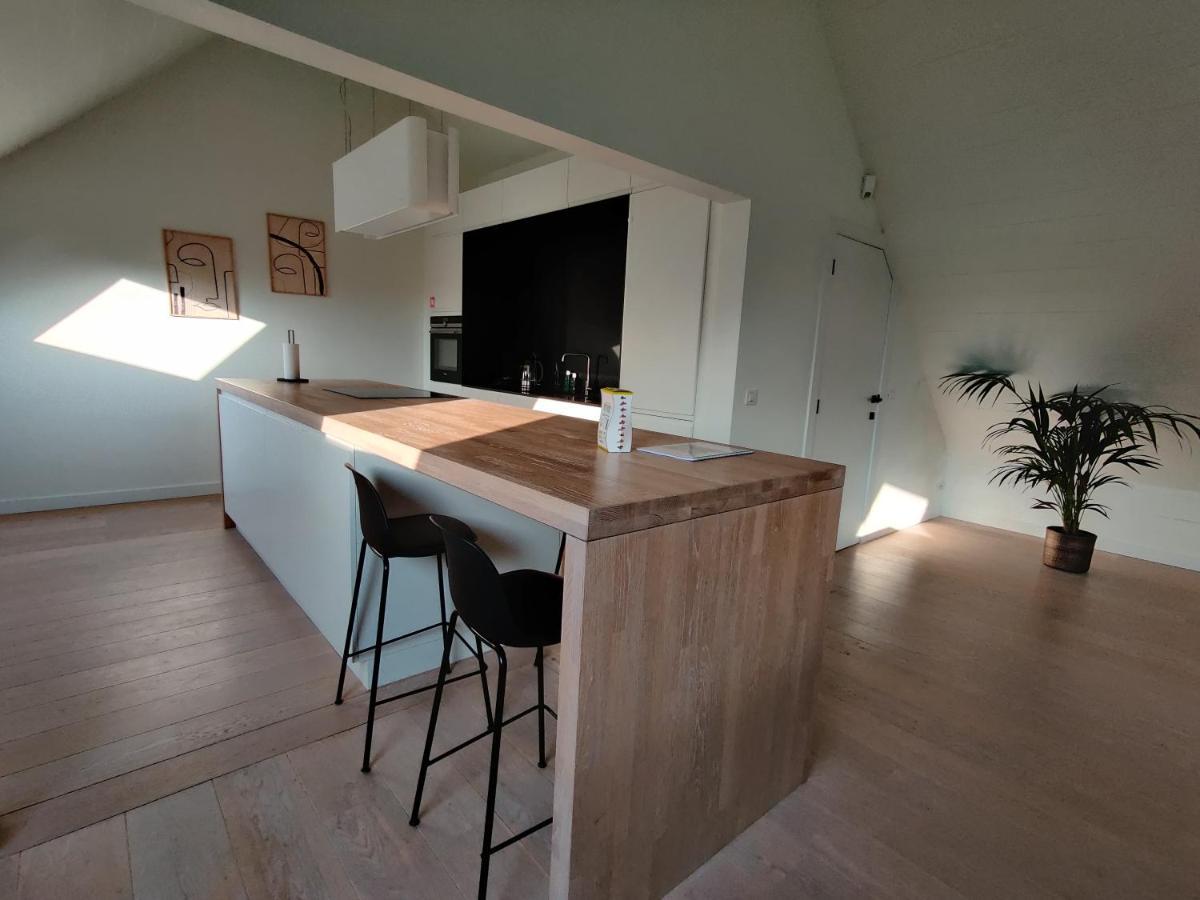 Beautiful 3-Bedroom - 3-Bathroom Appartment Pendula Брюж Екстериор снимка