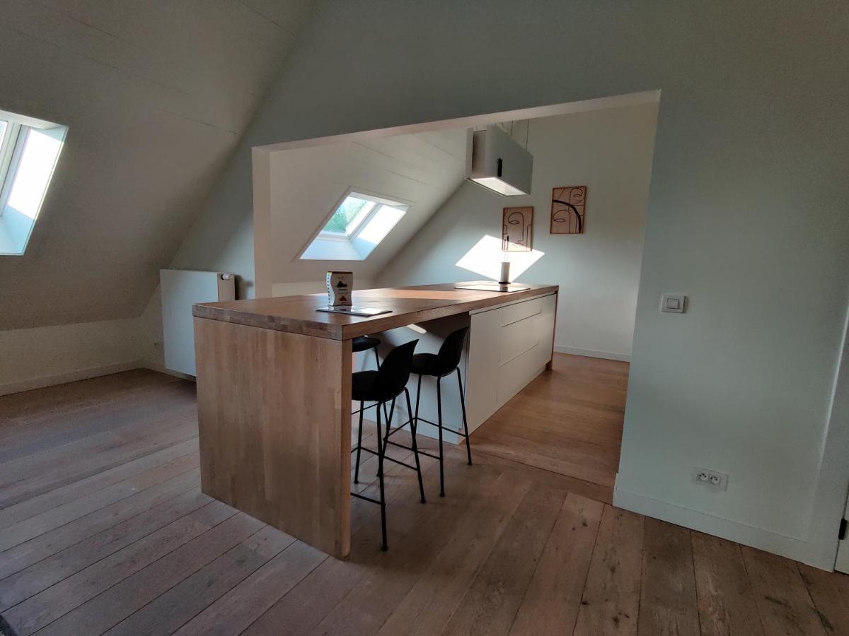 Beautiful 3-Bedroom - 3-Bathroom Appartment Pendula Брюж Екстериор снимка